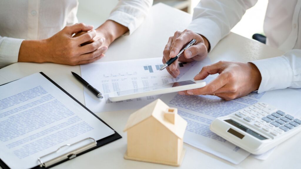 passive vs active real estate investing