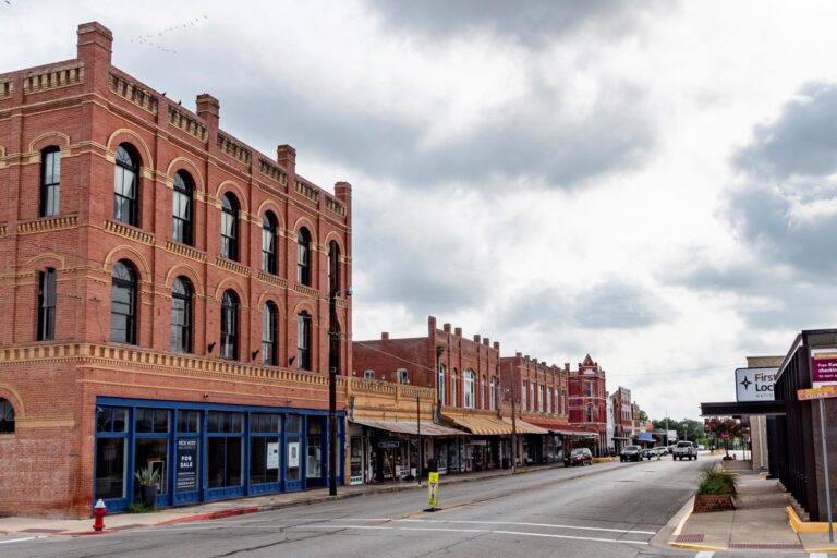Historic storefronts along West San Antonio Street in downtown Lockhart, Texas. Photo: Alek Somber / Wikimedia Commons / CC BY-SA 4.0